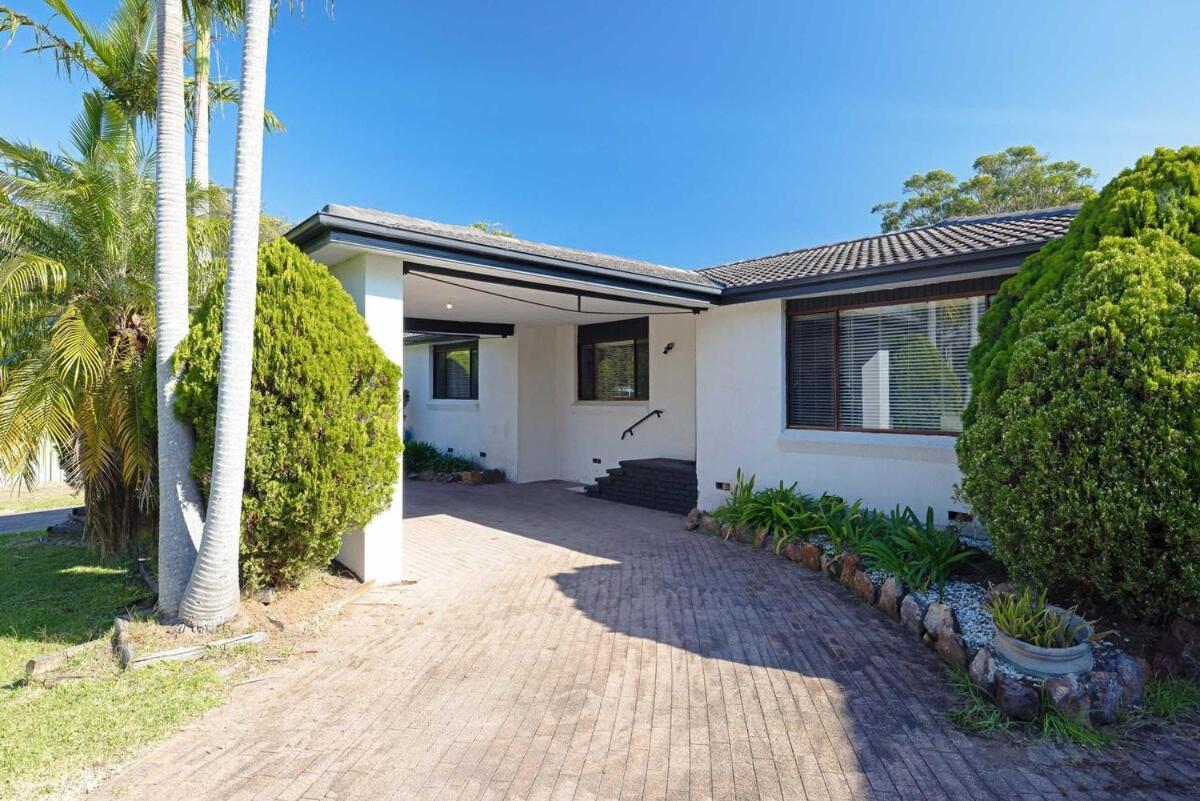 Spacious House With Pool - 5 Min Walk To * Wyong